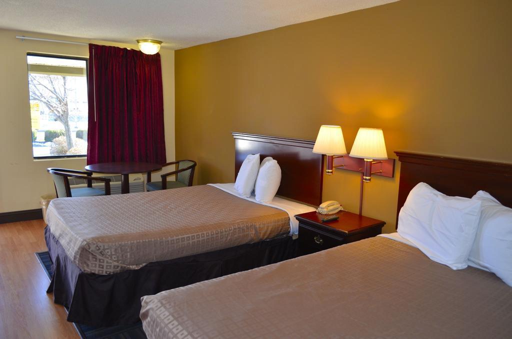 Travelodge By Wyndham Laurel Ft Meade Near Nsa Exterior foto